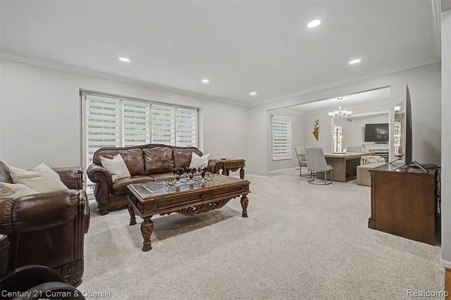 550 Fairfield Court, Canton, MI 48188
