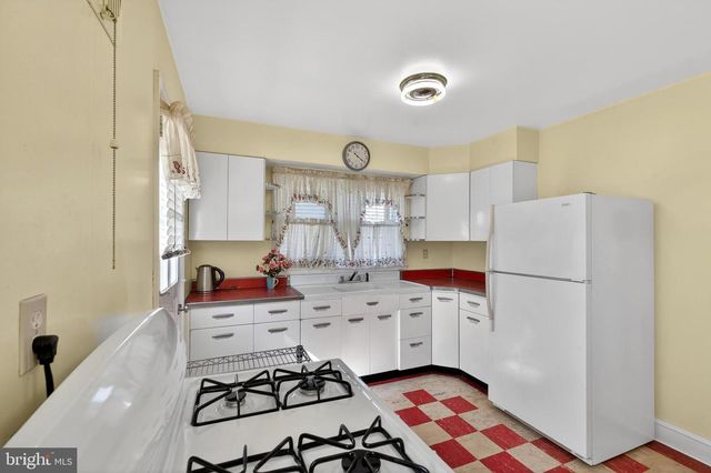 504 TYRONE AVE, Wilmington, DE 19804