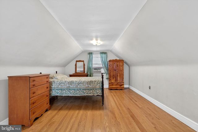 504 TYRONE AVE, Wilmington, DE 19804