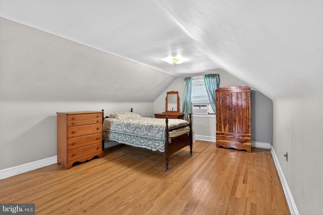 504 TYRONE AVE, Wilmington, DE 19804