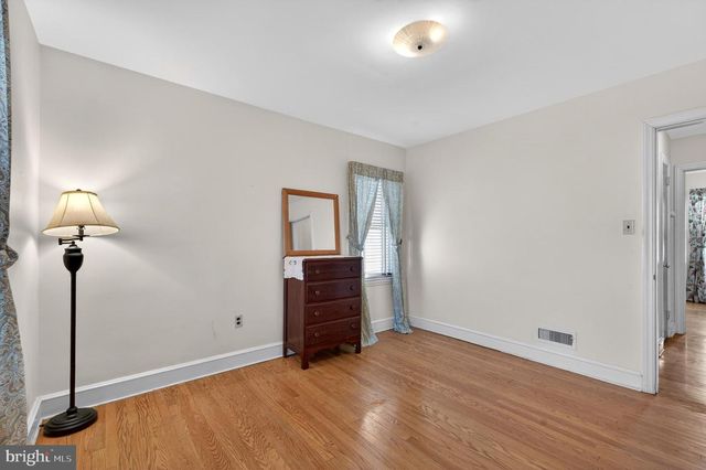 504 TYRONE AVE, Wilmington, DE 19804