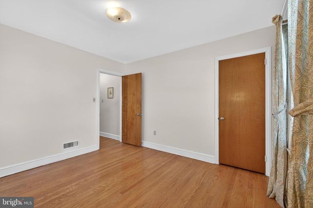 504 TYRONE AVE, Wilmington, DE 19804