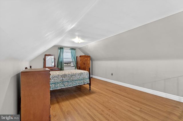 504 TYRONE AVE, Wilmington, DE 19804