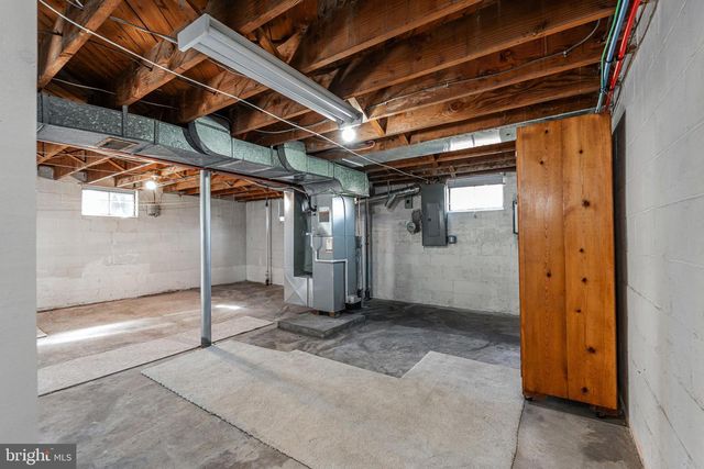 504 TYRONE AVE, Wilmington, DE 19804