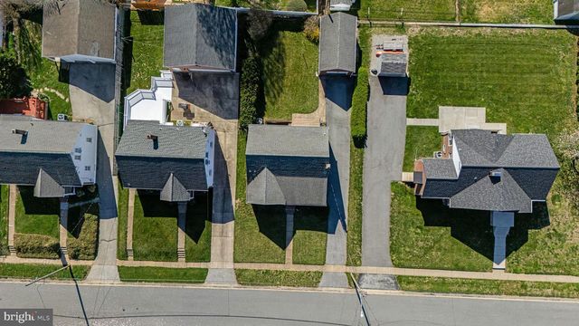 504 TYRONE AVE, Wilmington, DE 19804