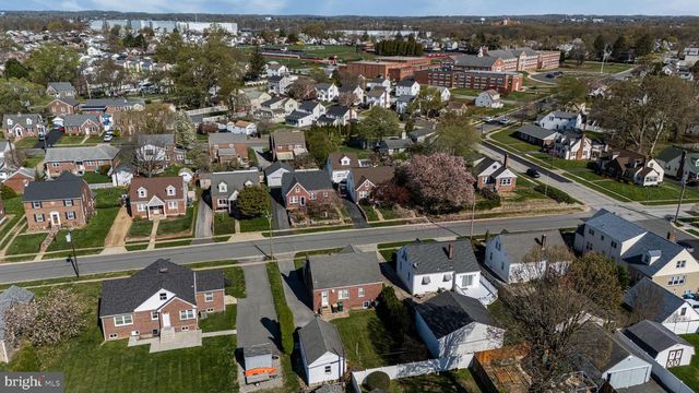 504 TYRONE AVE, Wilmington, DE 19804