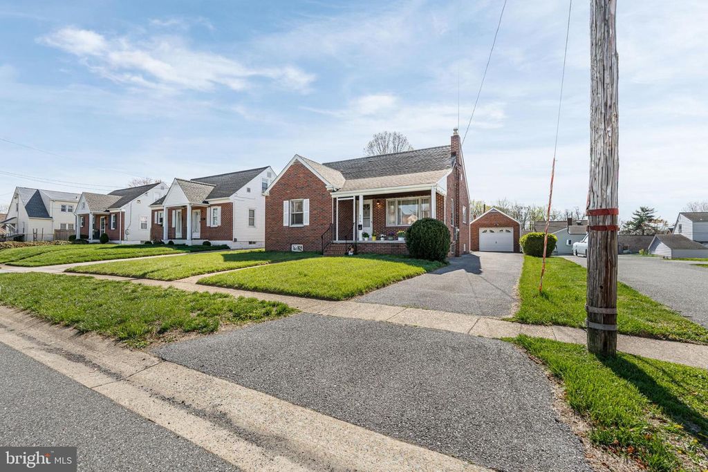 504 TYRONE AVE, Wilmington, DE 19804