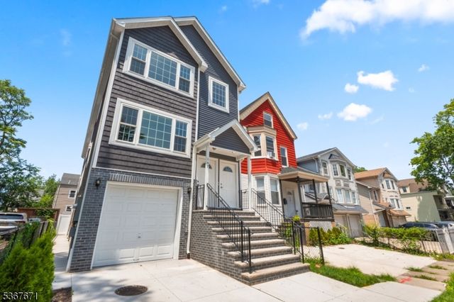 147 N 15Th St 2, East Orange City, NJ 07017