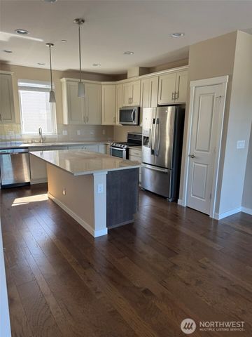 14614 35th Avenue NE, Lake Forest Park, WA 98155
