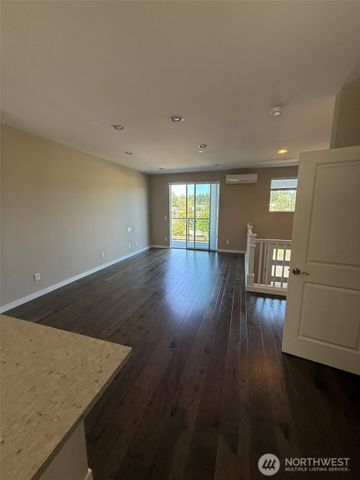 14614 35th Avenue NE, Lake Forest Park, WA 98155
