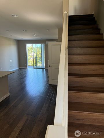 14614 35th Avenue NE, Lake Forest Park, WA 98155