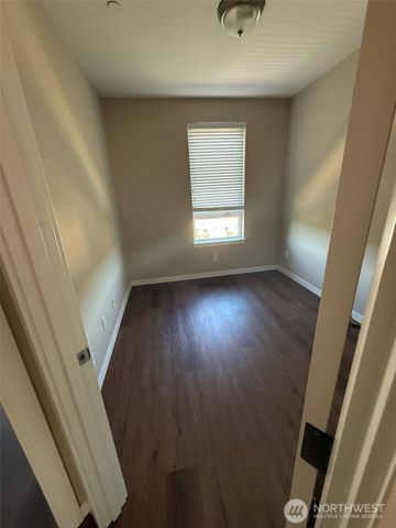 14614 35th Avenue NE, Lake Forest Park, WA 98155