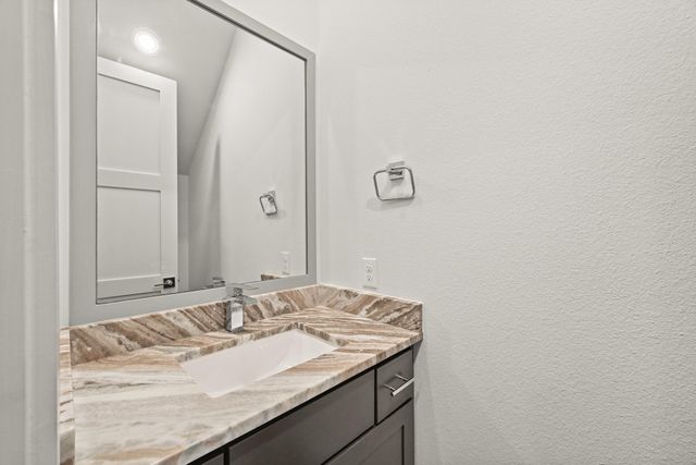 2409 Webster Street, Houston, TX 77003