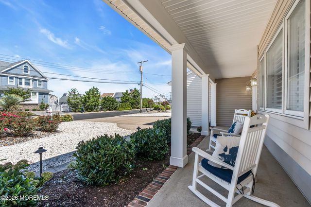 327 Tide Pond Road, Mantoloking, NJ 08738