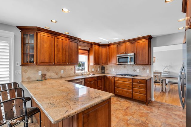 327 Tide Pond Road, Mantoloking, NJ 08738