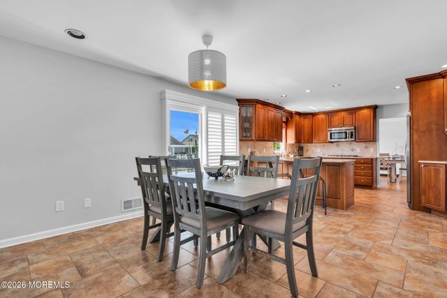 327 Tide Pond Road, Mantoloking, NJ 08738
