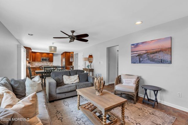 327 Tide Pond Road, Mantoloking, NJ 08738