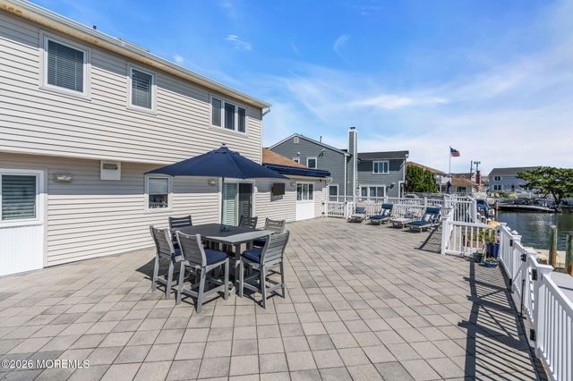 327 Tide Pond Road, Mantoloking, NJ 08738