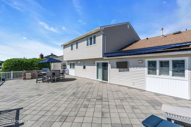 327 Tide Pond Road, Mantoloking, NJ 08738