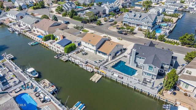 327 Tide Pond Road, Mantoloking, NJ 08738