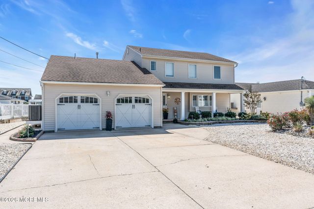 327 Tide Pond Road, Mantoloking, NJ 08738