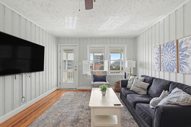 6210 Nixon St., North Myrtle Beach, SC 29582