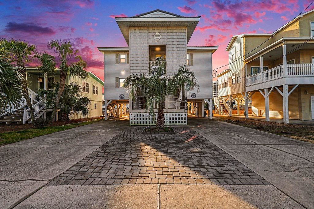 6210 Nixon St., North Myrtle Beach, SC 29582