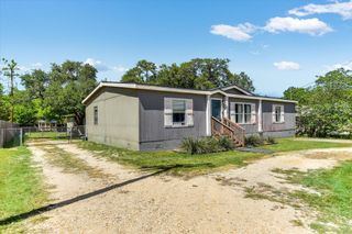 620 E Fm 243, Bertram, TX 78605