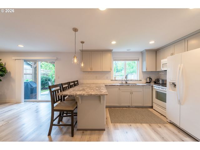 6414 Ne 43RD St, Vancouver, WA 98661