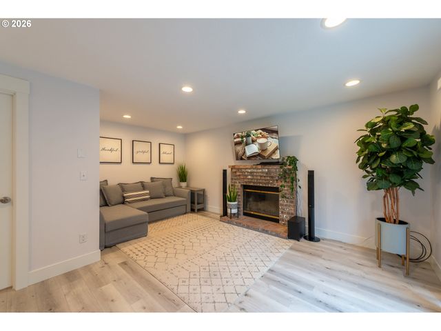 6414 Ne 43RD St, Vancouver, WA 98661
