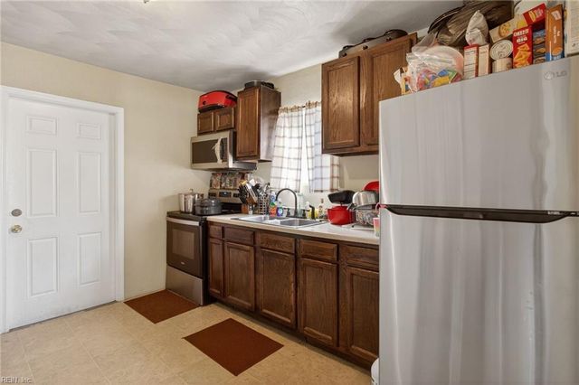 532 Battery AVE, Suffolk, VA 23434