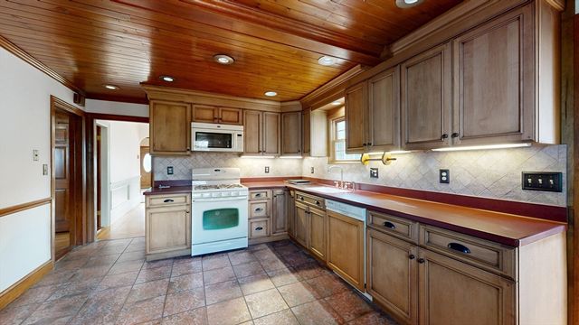 55 Clark Street, Worcester, MA 01606