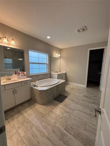 9173 WARM SPRINGS CIRCLE, Parrish, FL 34219