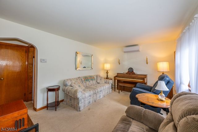 1045 Preakness Ave, Wayne Twp., NJ 07470