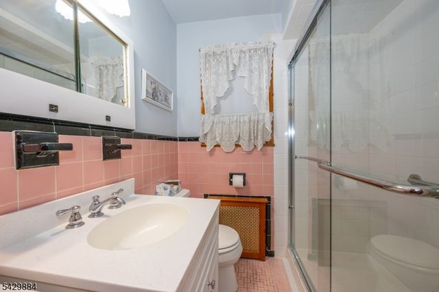 1045 Preakness Ave, Wayne Twp., NJ 07470