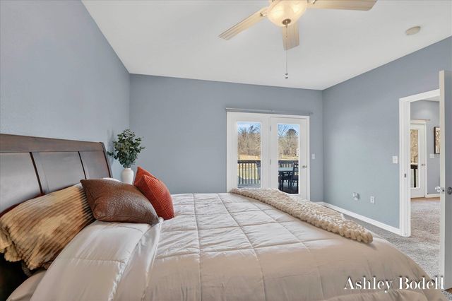 18685 Panther Ridge Drive 18, Battle Creek, MI 49017