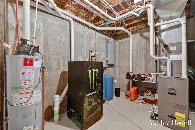 18685 Panther Ridge Drive 18, Battle Creek, MI 49017