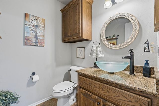 14543 Ashwood Court, Edmond, OK 73025