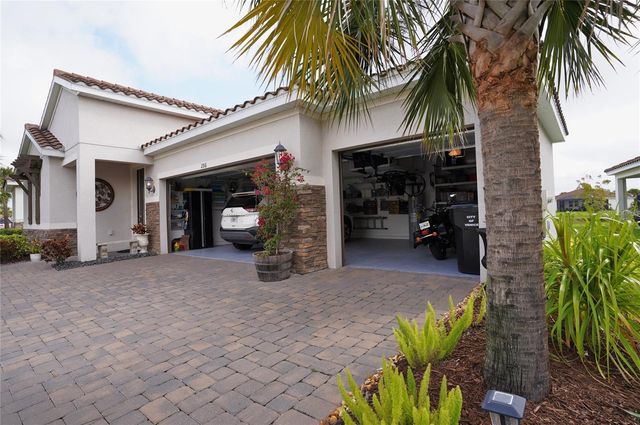 286 DAYLILY BOULEVARD, Nokomis, FL 34275