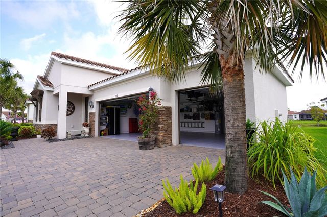 286 DAYLILY BOULEVARD, Nokomis, FL 34275