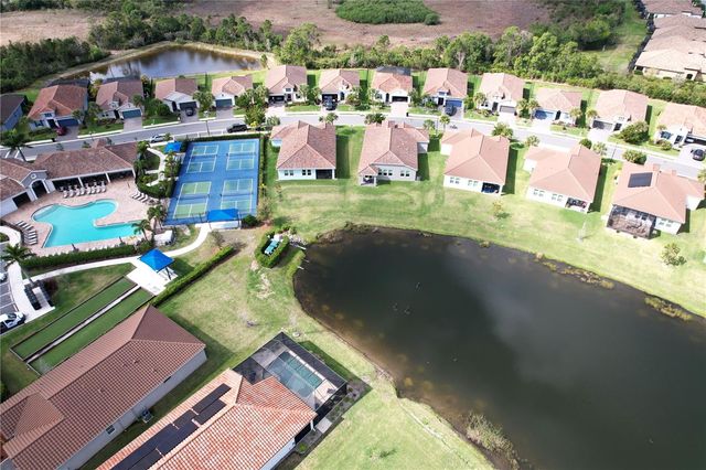 286 DAYLILY BOULEVARD, Nokomis, FL 34275