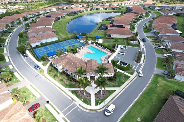 286 DAYLILY BOULEVARD, Nokomis, FL 34275