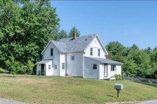 50 Cross St, Middleboro, MA 02346