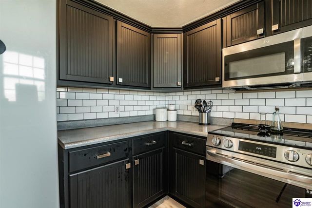 2712 Roundtop Road, Elizabethtown, KY 42701