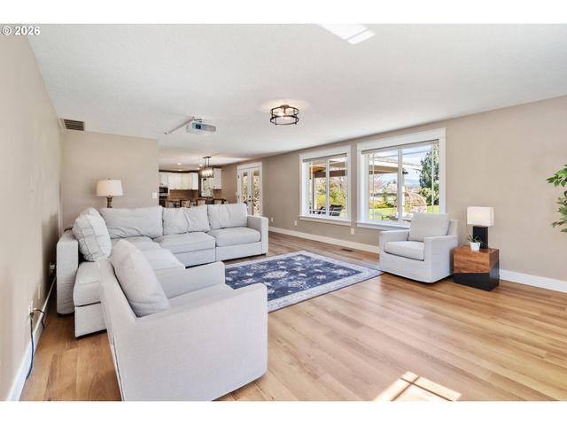 2213 Se 2ND Ave, Battle Ground, WA 98604