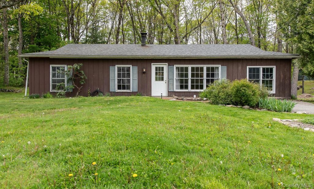 53 Paffendorf Drive, Newburgh, NY 12550