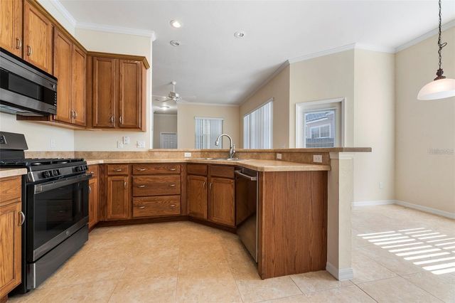 8668 SW 77TH AVENUE, Gainesville, FL 32608