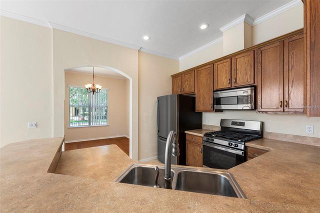 8668 SW 77TH AVENUE, Gainesville, FL 32608