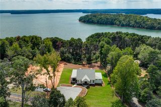 1218 Andersonville Road, Townville, SC 29689