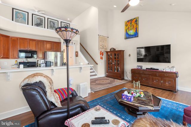 6 WHALEBACK LN, Fredericksburg, VA 22406